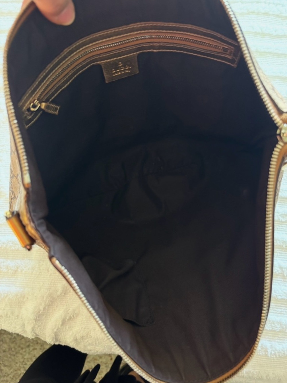 Gucci Metallic Gold Shoulder Bag with Canvas Strap - Picture 10 of 12